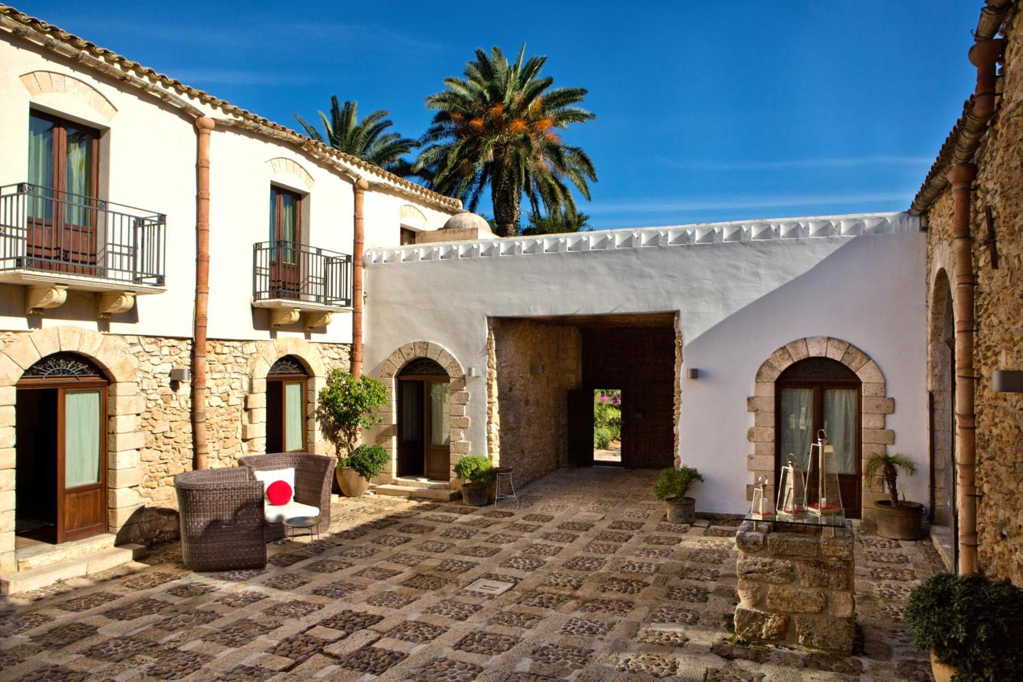 Il Baglio Della Luna Relais By Le Dhome Sicily Balestrate Exterior photo