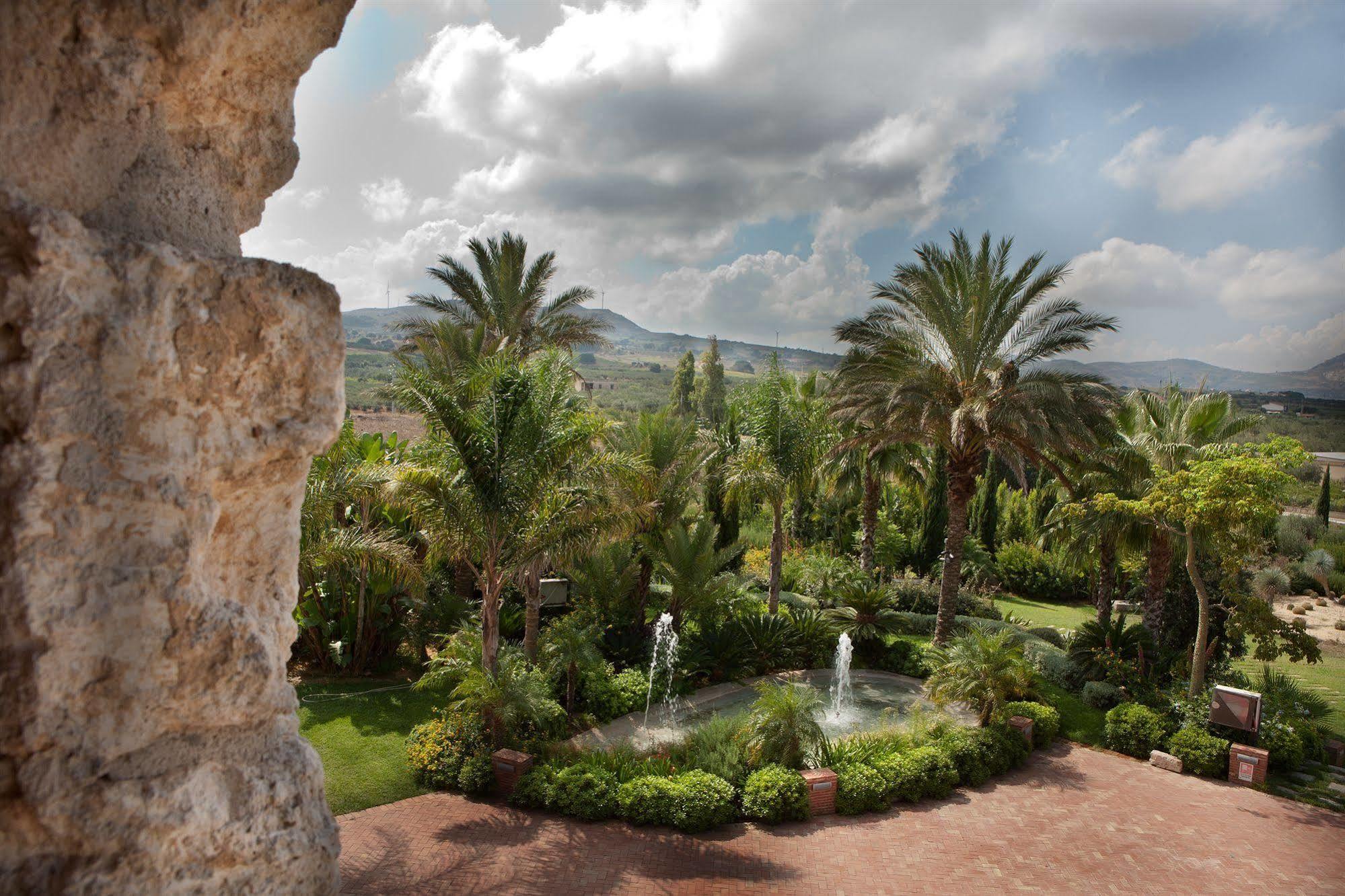 Il Baglio Della Luna Relais By Le Dhome Sicily Balestrate Exterior photo