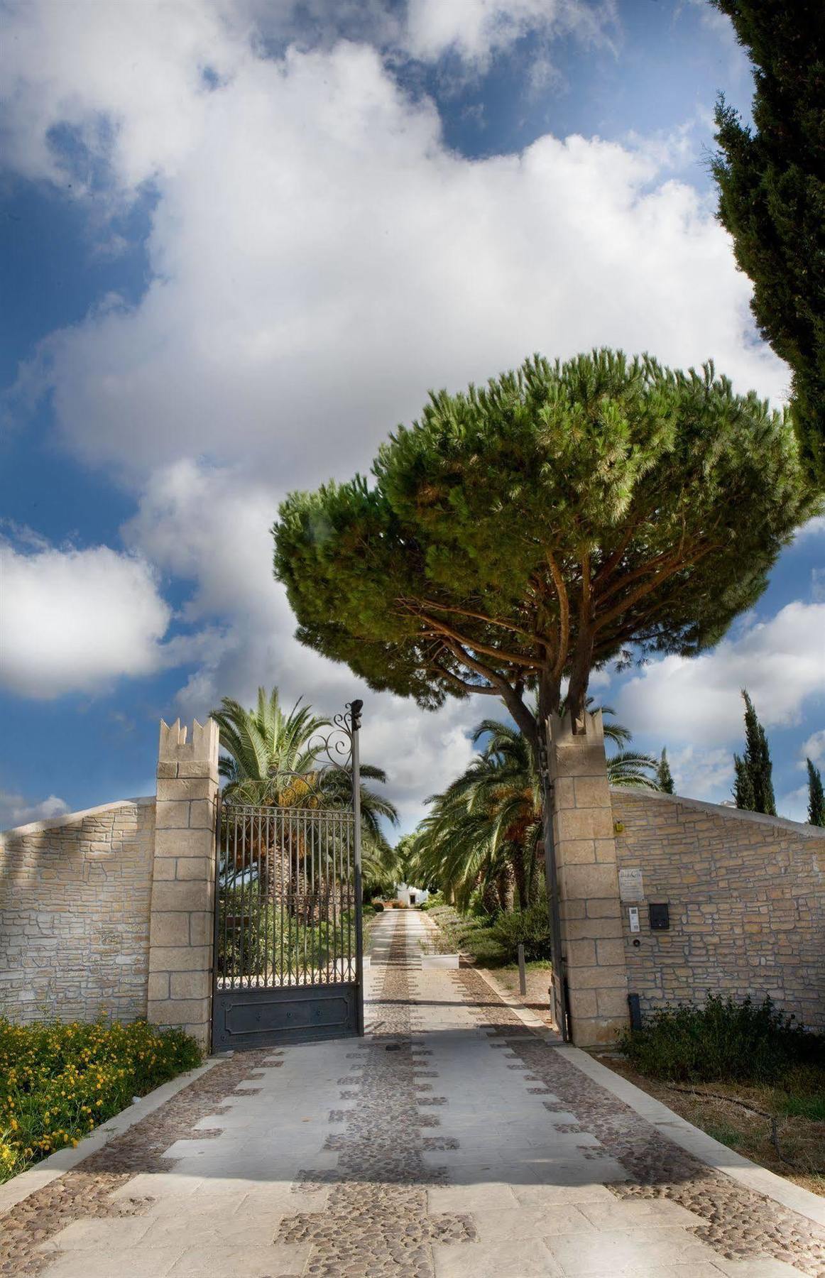 Il Baglio Della Luna Relais By Le Dhome Sicily Balestrate Exterior photo