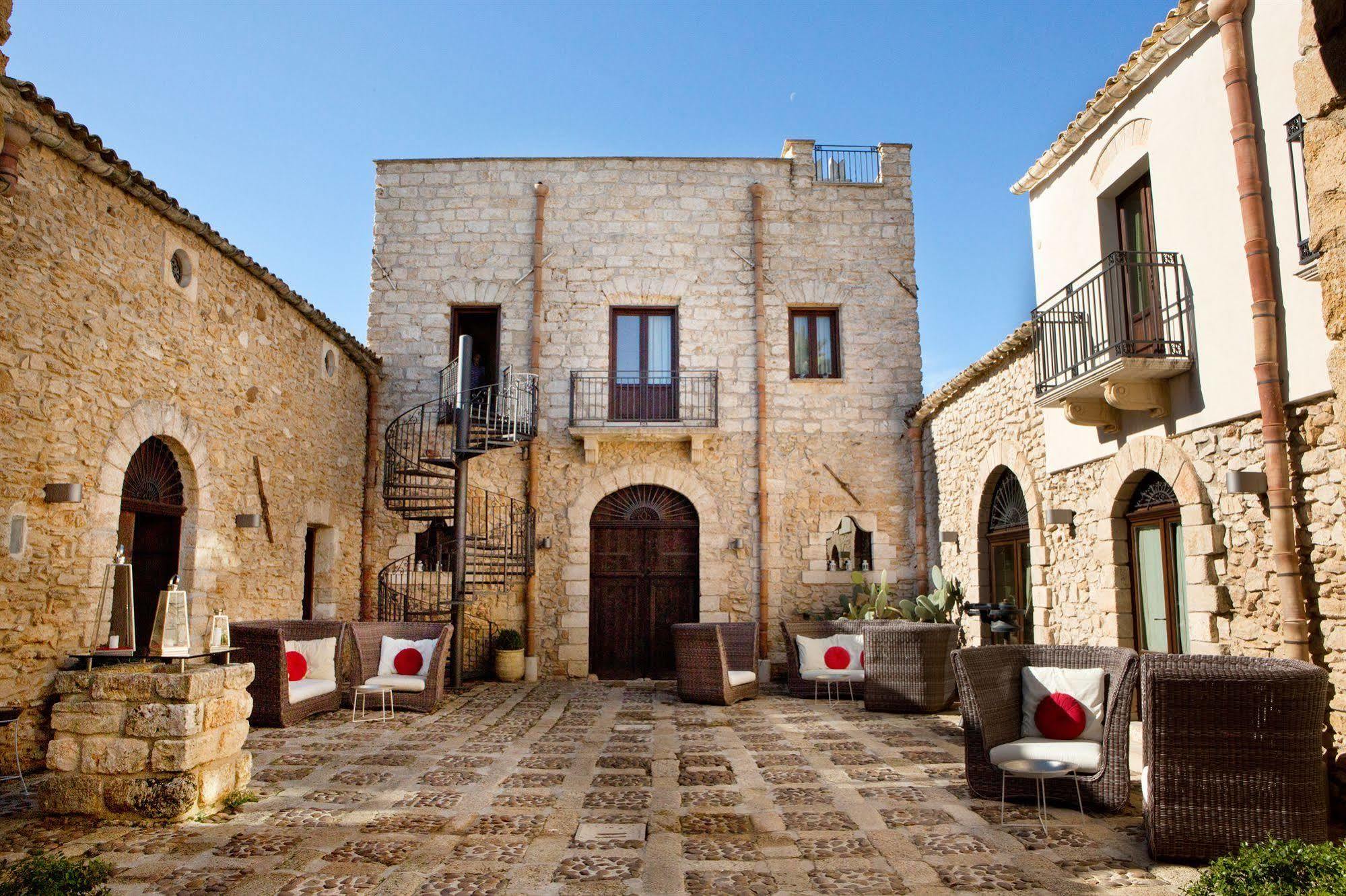 Il Baglio Della Luna Relais By Le Dhome Sicily Balestrate Exterior photo