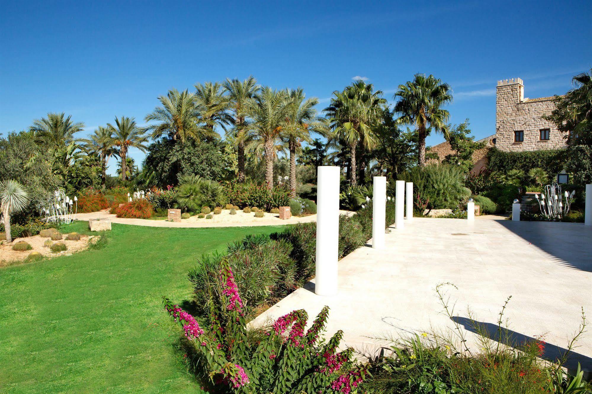 Il Baglio Della Luna Relais By Le Dhome Sicily Balestrate Exterior photo